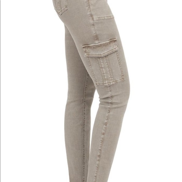 NEW Spanx® Stretch Twill Ankle Cargo Pants - Picture 4 of 5